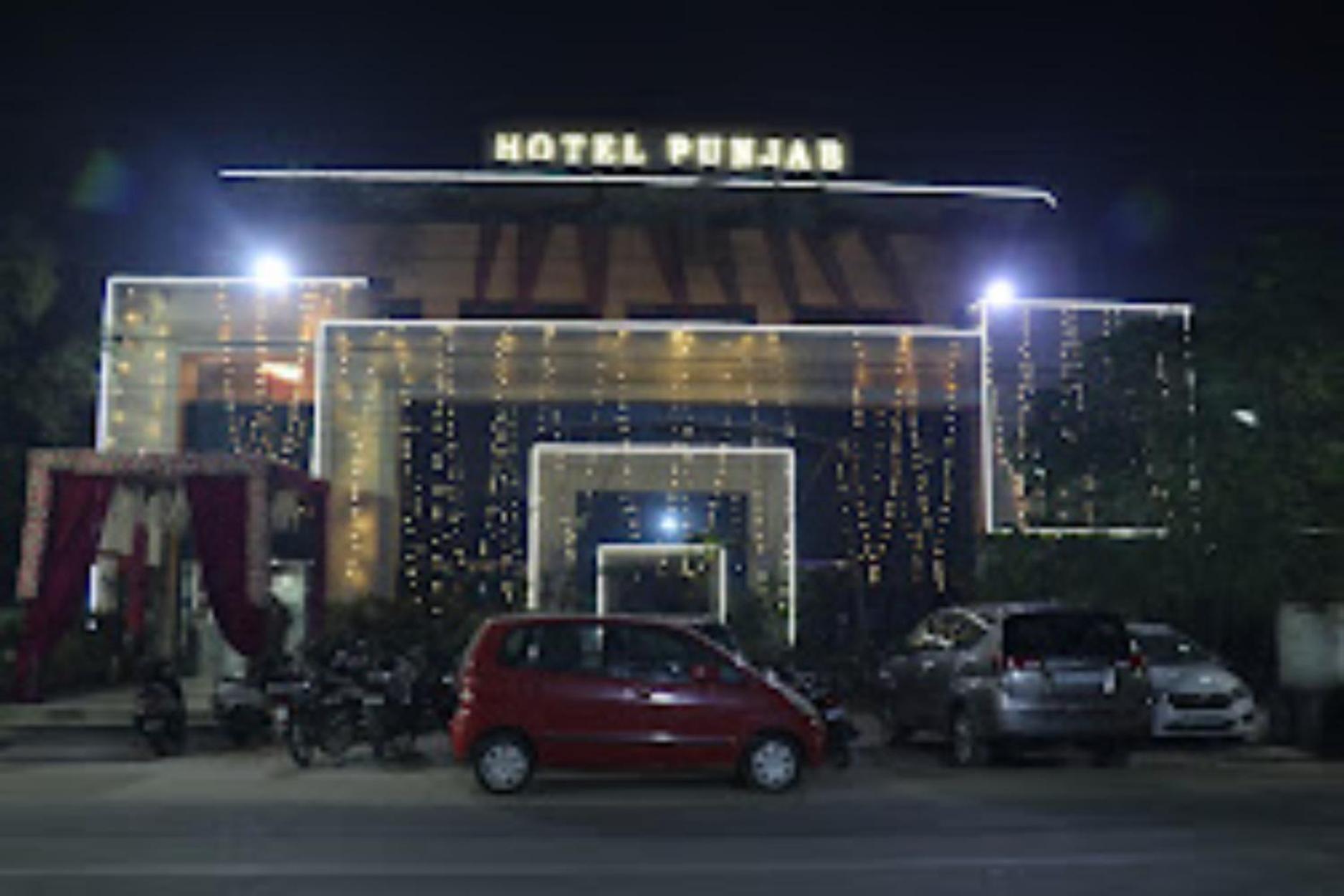Hotel Punjab , Szaharanpur Kültér fotó